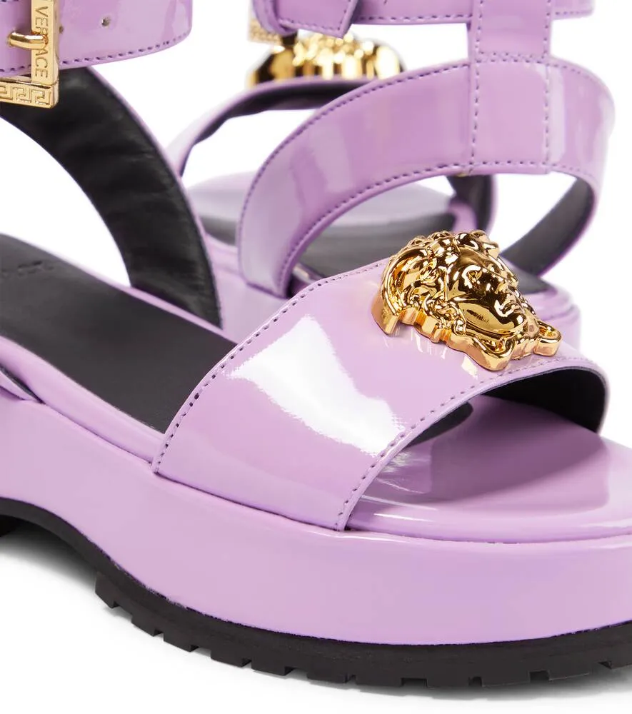 La Medusa platform sandals Versace, pink